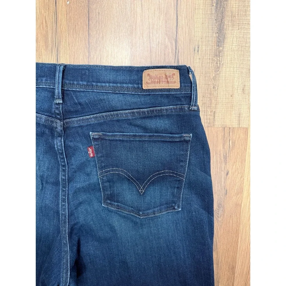 Levi's 512‎ Perfectly Slimming Bootcut Jeans Women's 14P Medium Wash